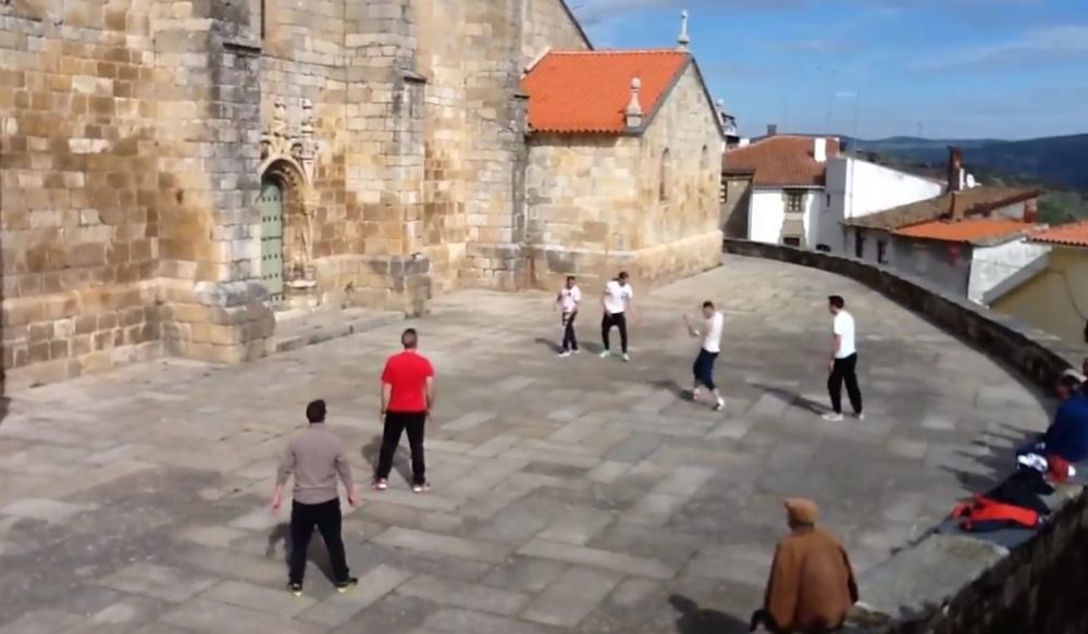Jogo da pelota ganha nova vida